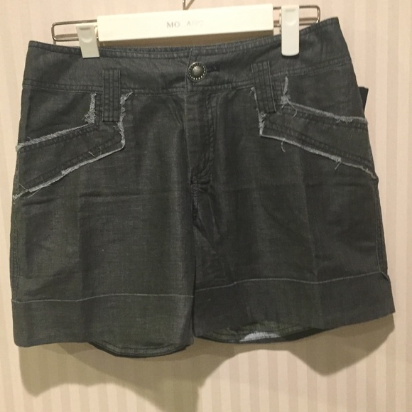 NWT grey light weight jean cuffed Shorts with pockets - Picture 3 of 4